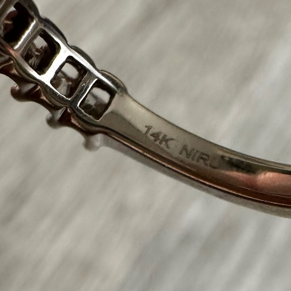 Zales 1/2 ct tw diamond ring in 14k gold. - Picture 7 of 9